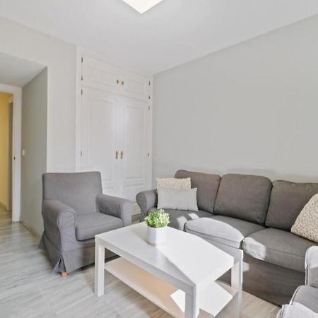 Apartamento En Calle Cuarteles De Dos Habitaciones Málaga Eksteriør bilde