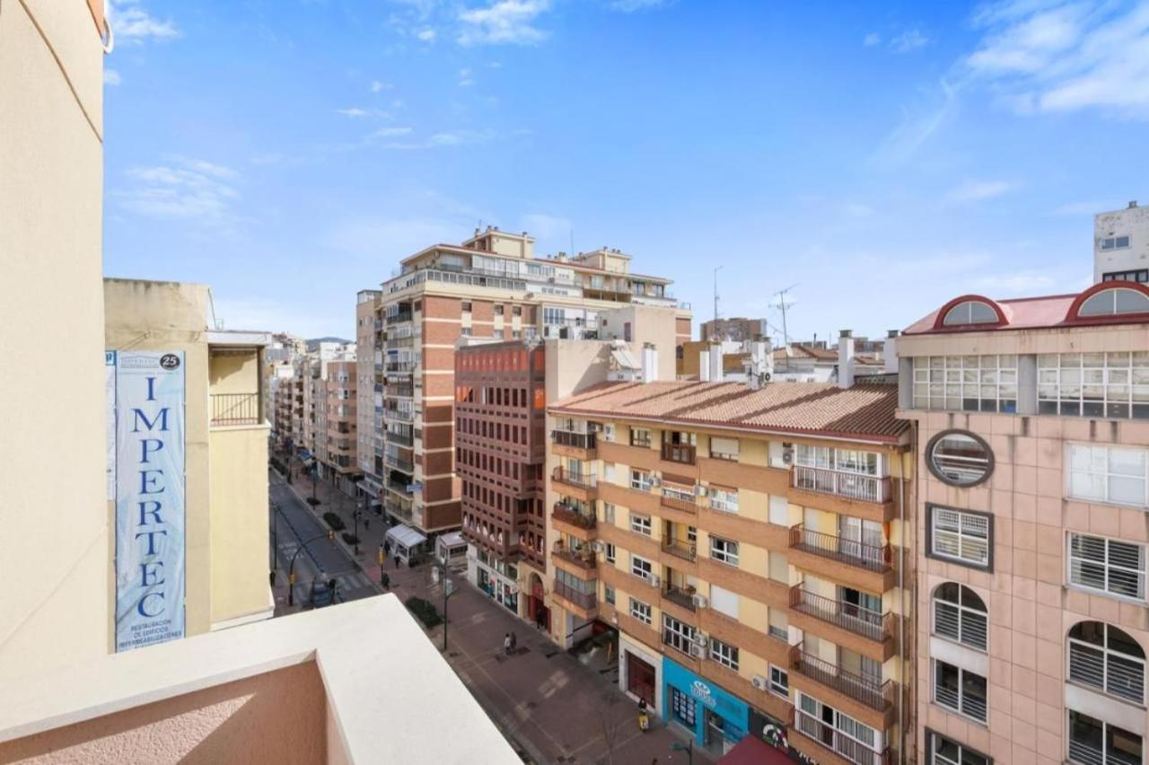 Apartamento En Calle Cuarteles De Dos Habitaciones Málaga Eksteriør bilde